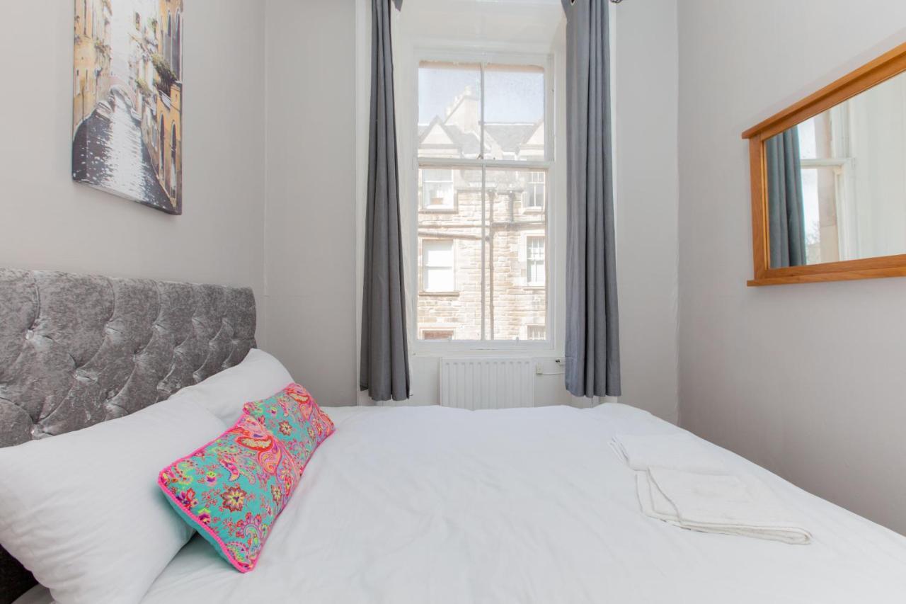 Bright & Homely City Centre Apartment Near Holyrood Edinburgh Ngoại thất bức ảnh