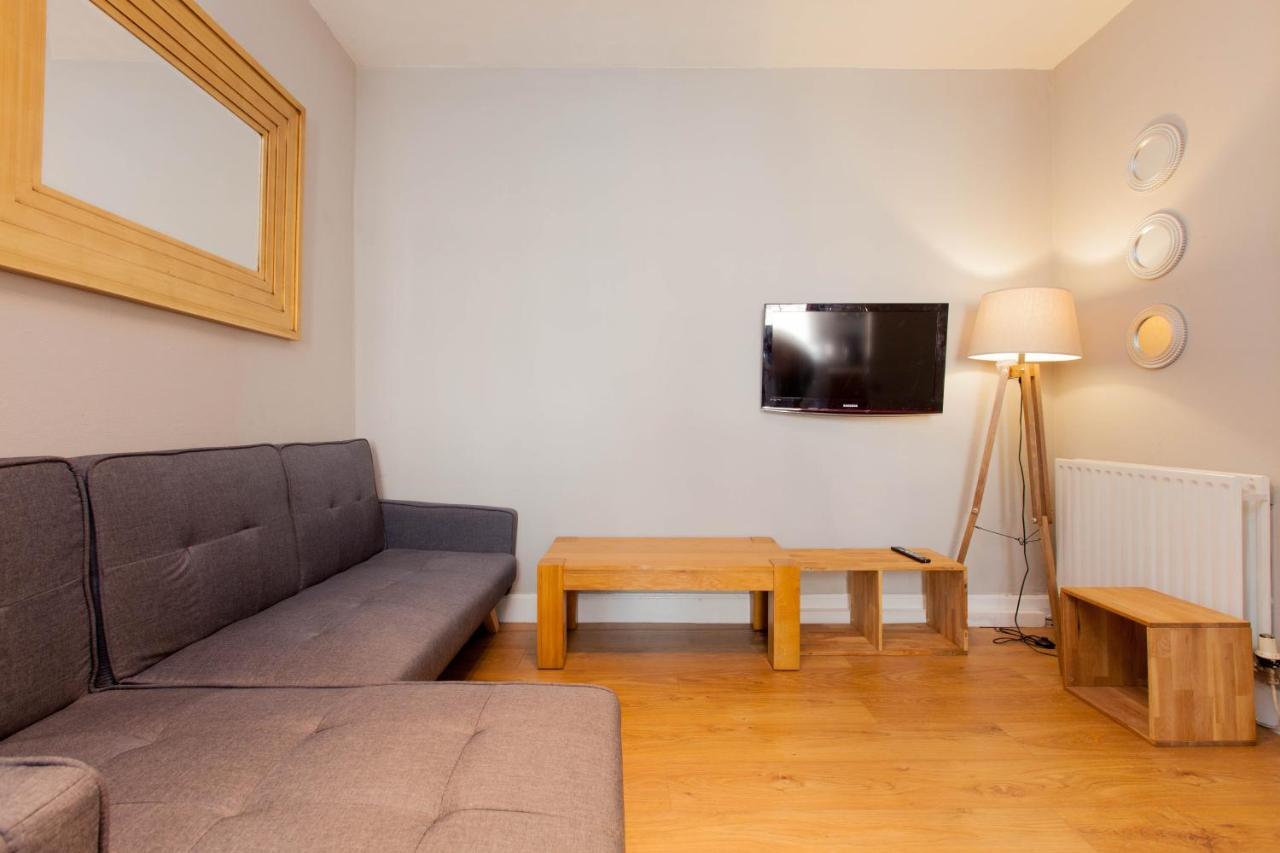 Bright & Homely City Centre Apartment Near Holyrood Edinburgh Ngoại thất bức ảnh