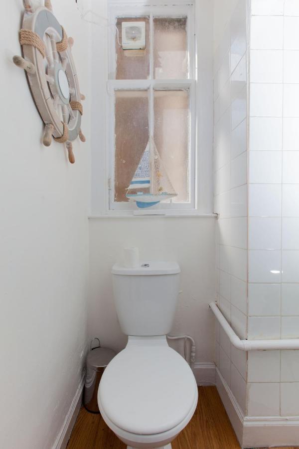 Bright & Homely City Centre Apartment Near Holyrood Edinburgh Ngoại thất bức ảnh